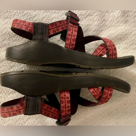 CHACO Women's Hiking Sandals Red/Black Size 6 - Picture 12 of 13